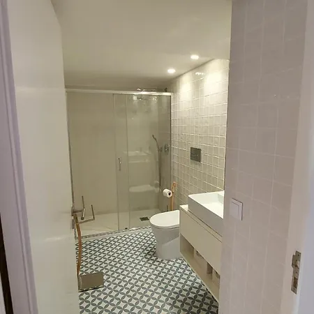 Apartment Downtown Clerigos Duplex With River View By Vacationy